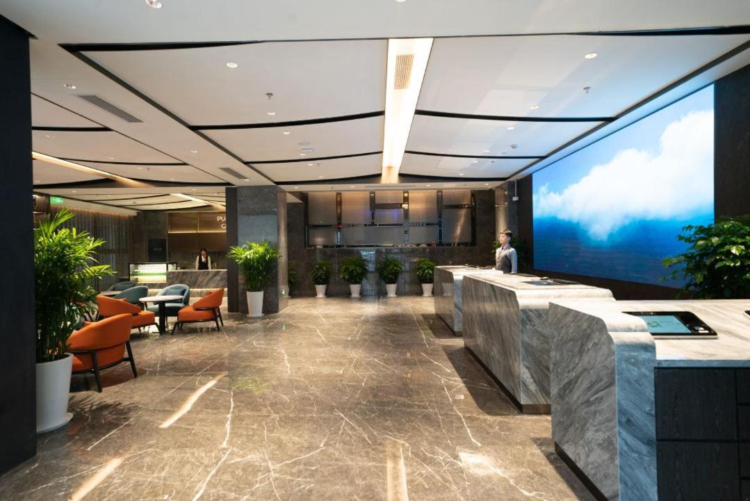 Pujing Weiting People's Square Xinzha Road Subway Station Branch 4* Shanghai
